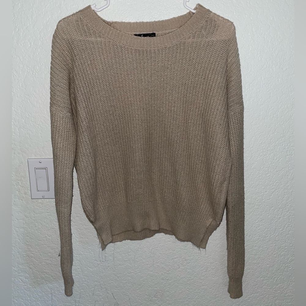 Finesse Beige Sweater, size large